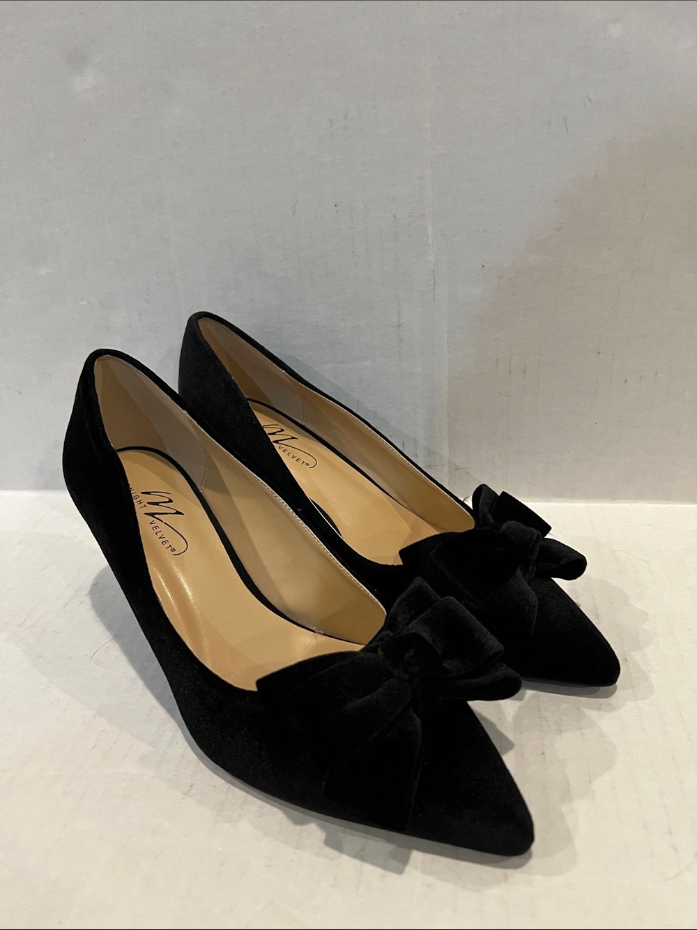 Midnight Velvet Luxe Velvet Bow Pumps